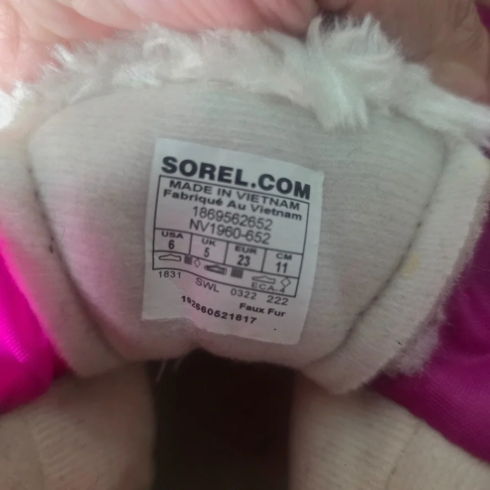 Sorel Snow Commander Girls 6 Black Pink NV1960-652 Waterproof Winter Boots